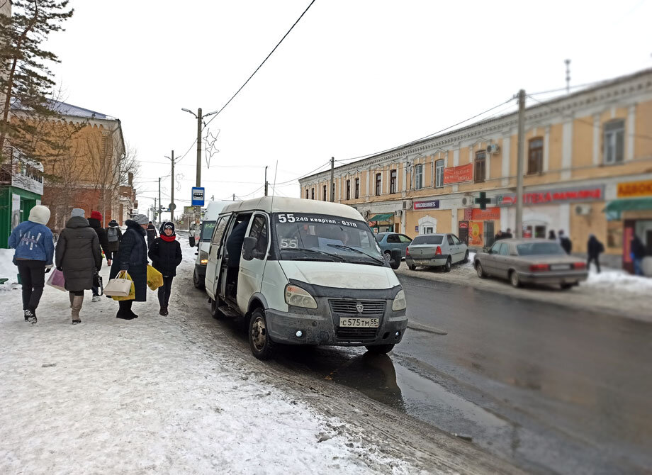 Автовокзал орск. Автовокзал Орска после ремонта.