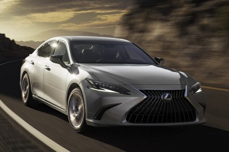 Lexus ES 2022