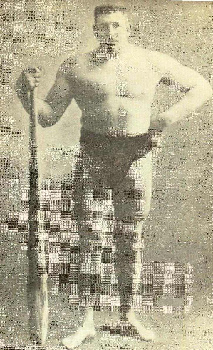 Яндекс картинки. Рост 193 см, вес 120-127 кг.