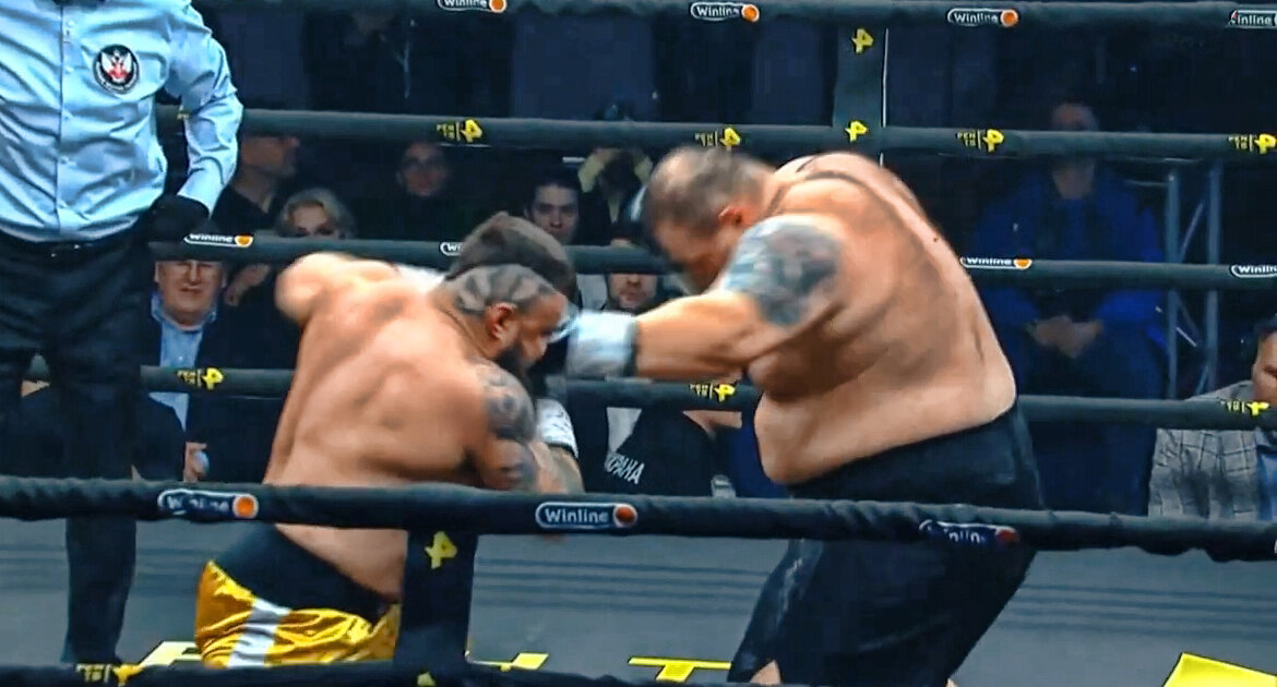 "Папа" Вильданов нокаутирует Макса "Топора" | valetudo.ru