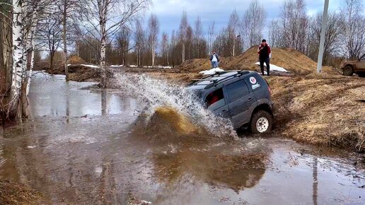 СРАВНЕНИЕ НИВЫ Шевроле, УАЗа и JEEP Cherokee на преодолении брода