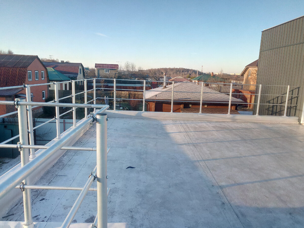 Кровельное ограждения FACHMANN, серия KO/PL