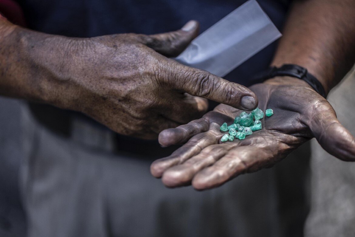 На фото: Добыча изумрудов в Колумбии