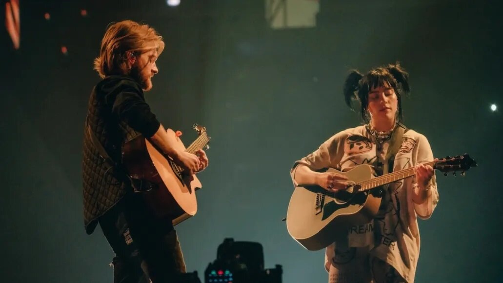 Финнеас и Билли Айлиш (фото: 24musicplay.com)