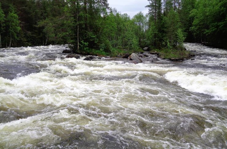 Погода черный порог. Колвица (село). Черный Падун. Порог Падун. П черный порог Карелия.