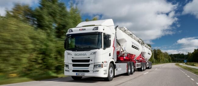 Scania запустила 64-тонный электрогрузовик на дорогах Швеции