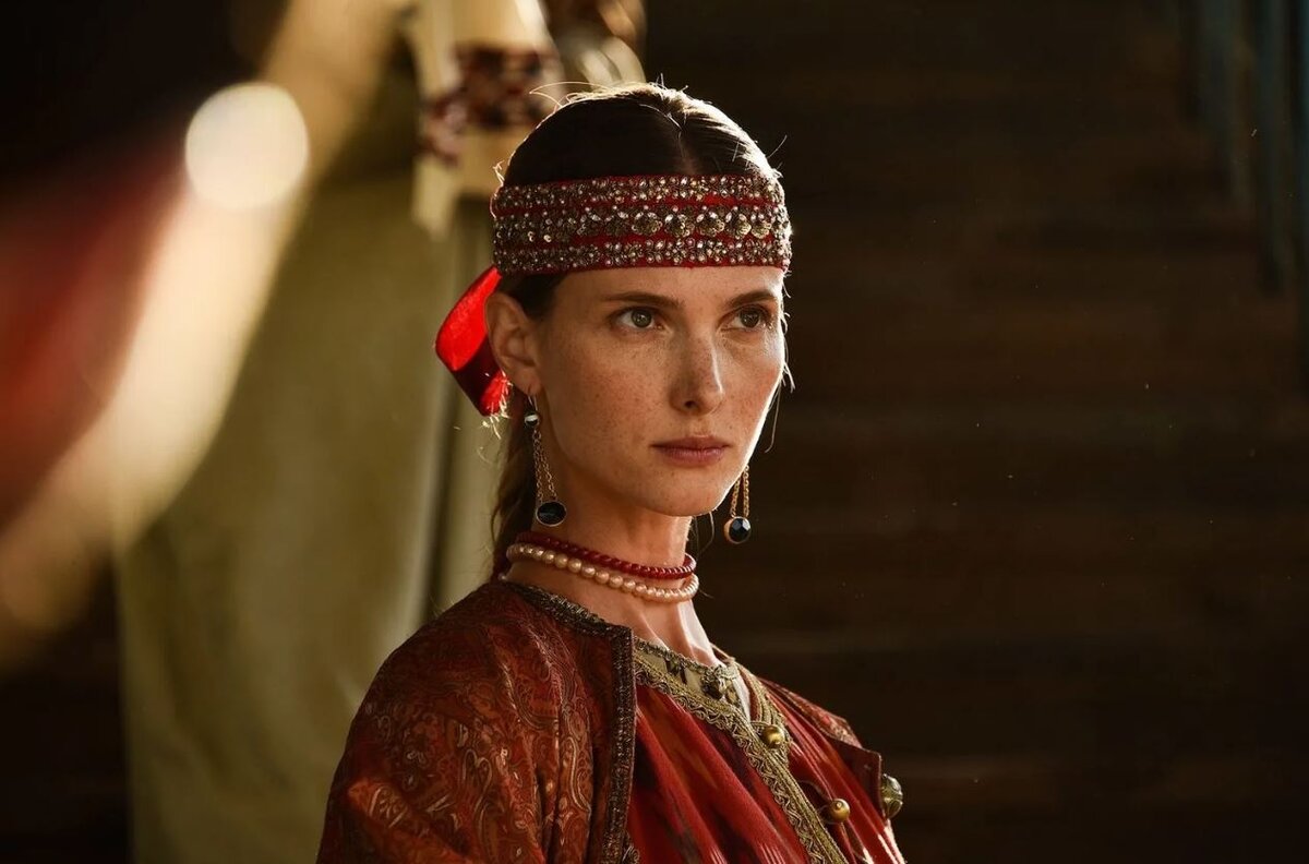 Кадр из сериала "Собор". Светлана Иванова в роли княжны Марии