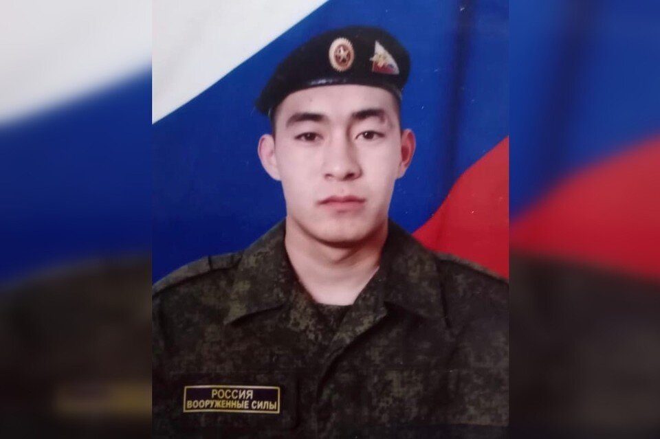     Тимерлана похоронили в селе Брацлавка Адамовского района. Фото: Сергей Логвинов