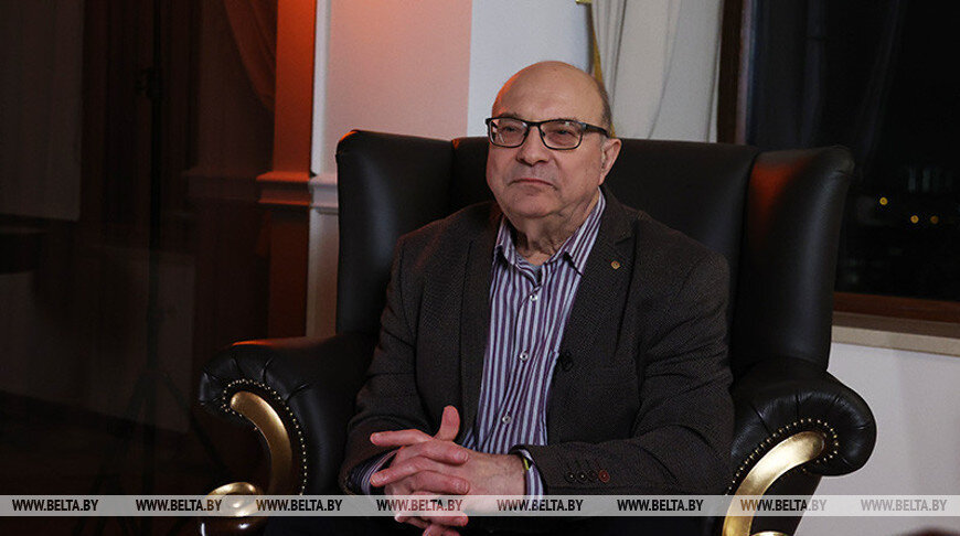    Александр Алесин