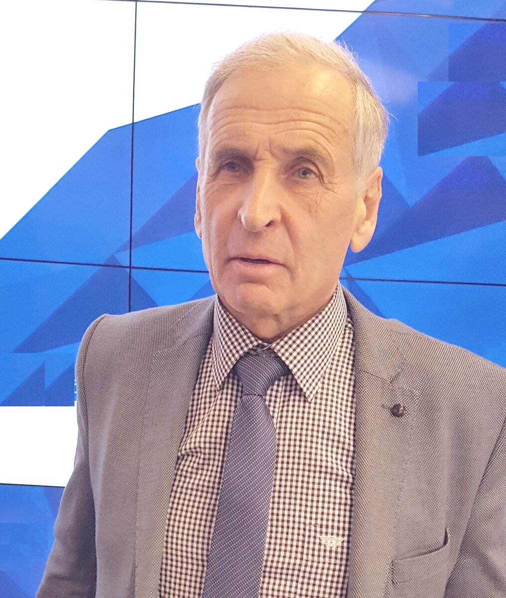 Юлий Беркович - спец по космическим растениям и не только