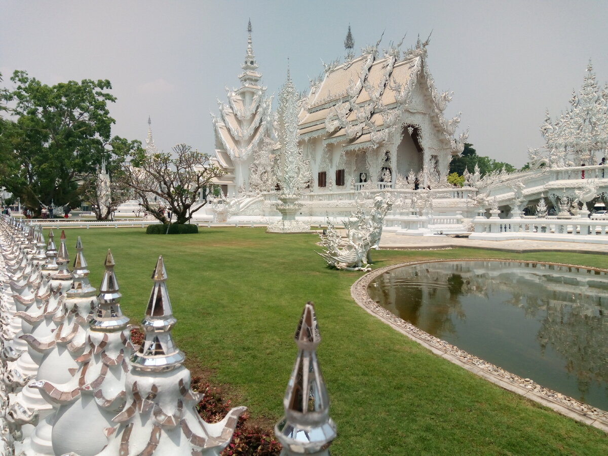 Wat Rong Khun