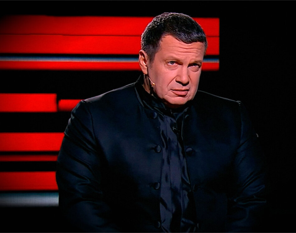 Владимир Соловьёв - ведущий на канале "Россия" и один из самых многословных и провокационных дикторов, по моему мнению. 