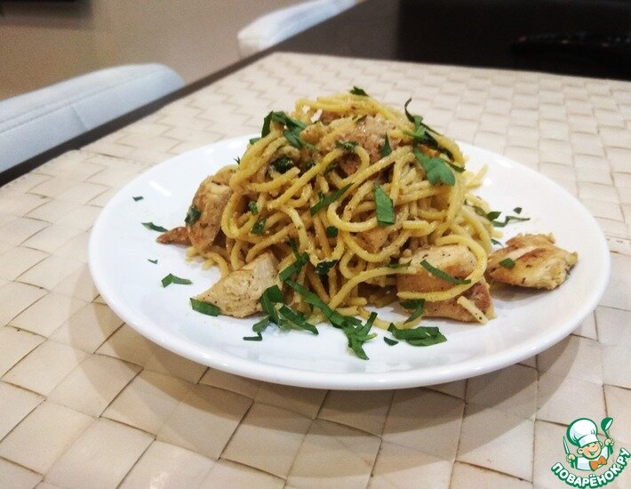 Очень вкусная и нежная паста, которая готовится очень просто и из доступных продуктов.