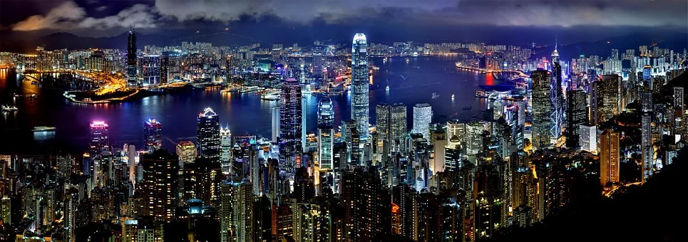 https://pixabay.com/photos/hong-kong-skyline-night-864884/