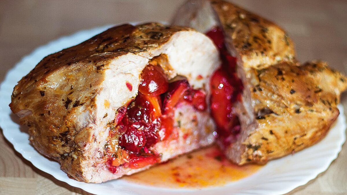 Свинина со сливами