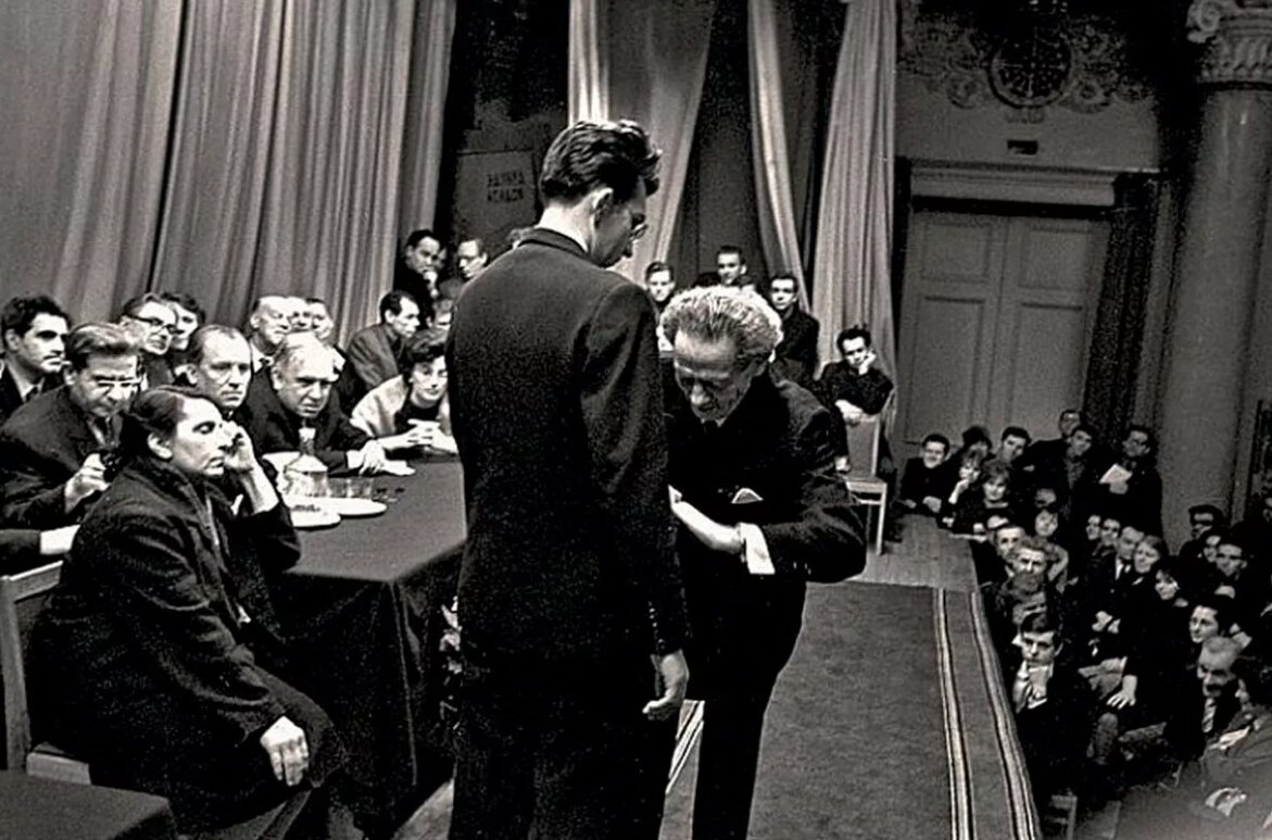 Выступление В. Г. Мессинга. (фото из открытых источников)