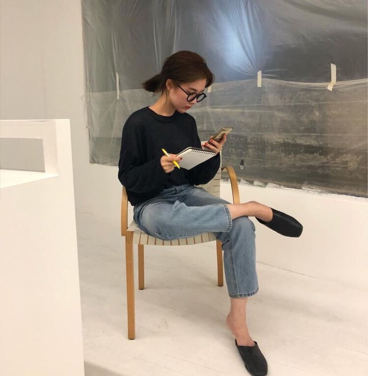 Штудируйте литературу, где расписан чужой опыт достижения высот и "покорения Эвереста". Делайте заметки и как можно больше проецируйте.