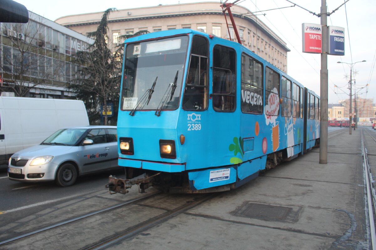 Tatra KT4