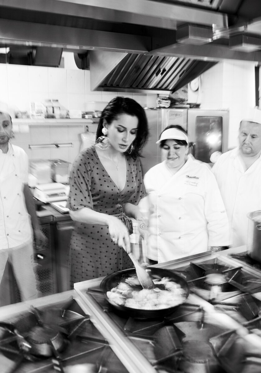 Тина Канделаки