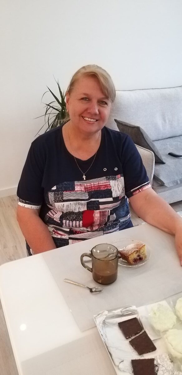Елена 62 года.