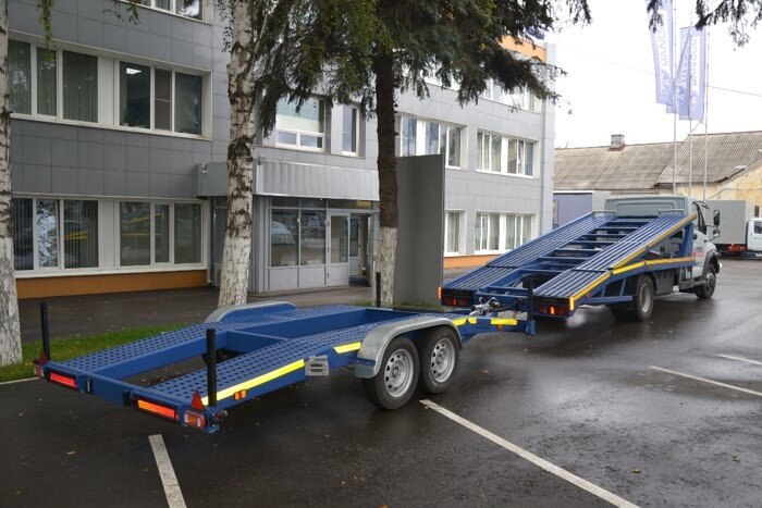 Эвакуатор-автовоз двухэтажный с прицепом