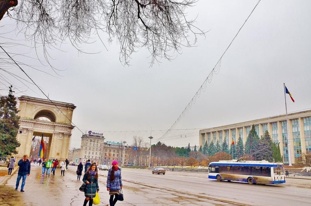 Завтра в кишиневе. КИШИНЁВКИШИНЁВ, RMO. Кишинев 2015 центральные улицы. Кишинев фото. Кишинев фото 2021.