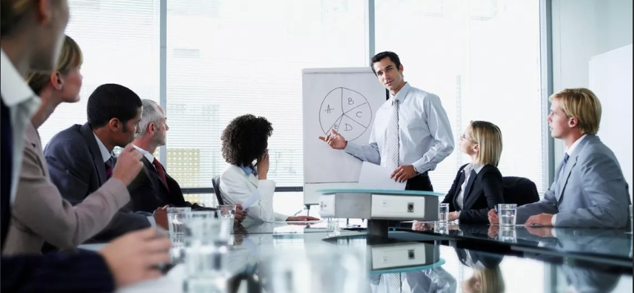 Отдел маркетинга в крупной компании