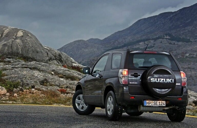 https://carsdo.ru/suzuki/grand-vitara-3dveri/photo/