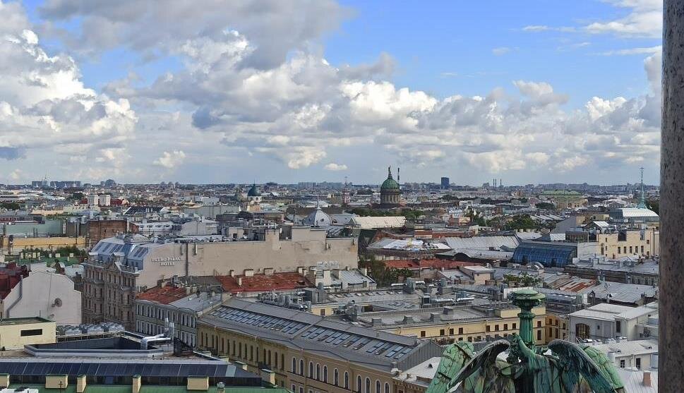 Вид на Петербург с колоннады Исаакиевского собора