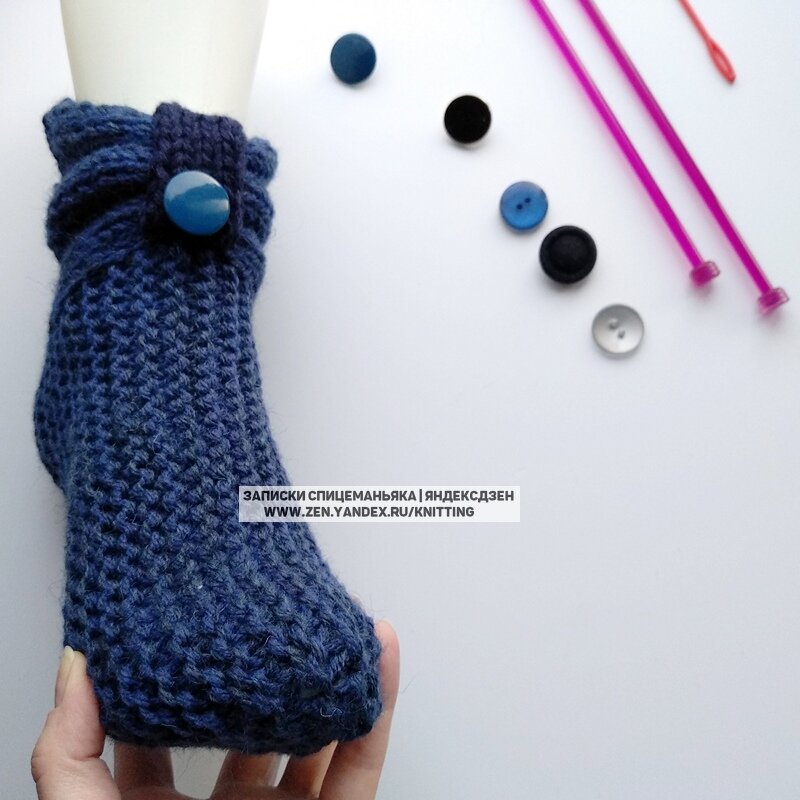 "Гармошка" спереди: с пуговками на перемычке так мило смотрятся! Еле выбрала дизайн пуговок )) Листайте