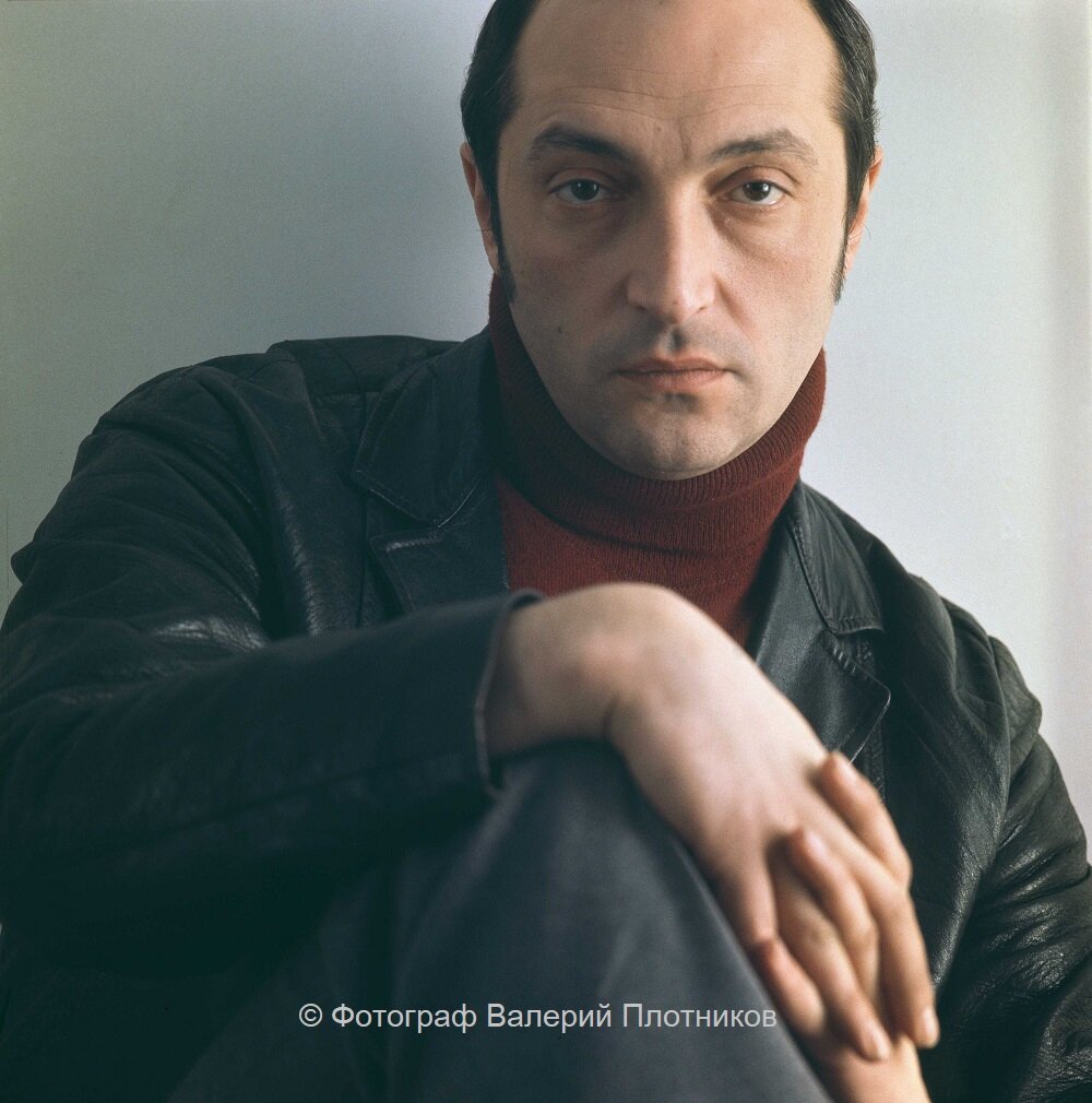 Михаил Козаков