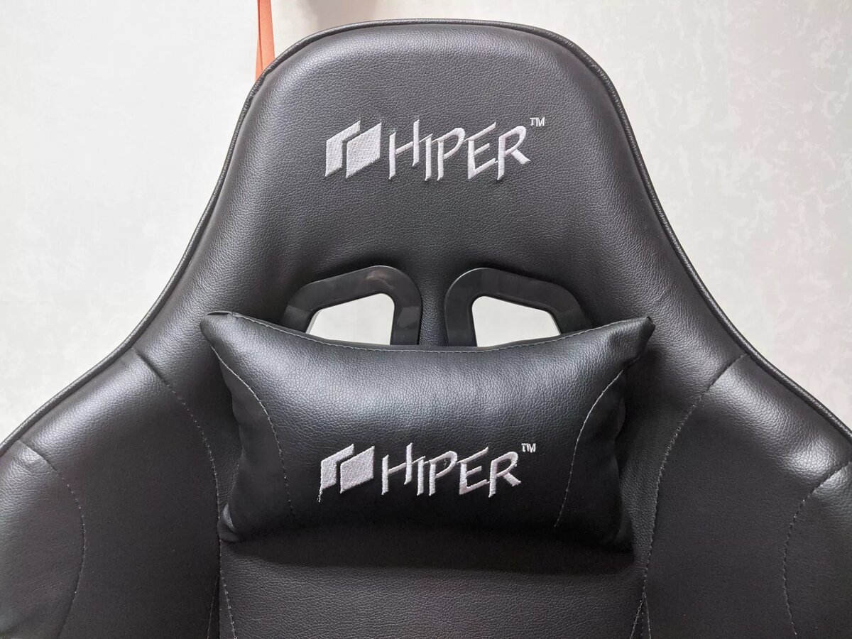 Кресло компьютерное игровое hiper hgs 114 bk red