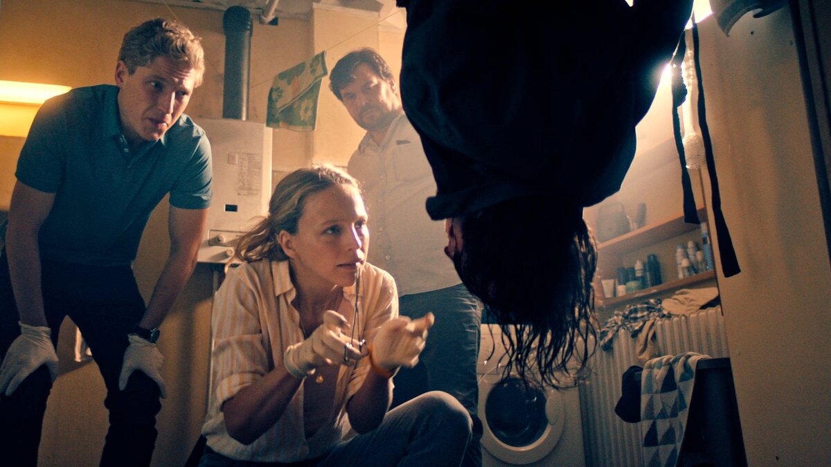 Кадр из сериала "Мертвые из Марноу"