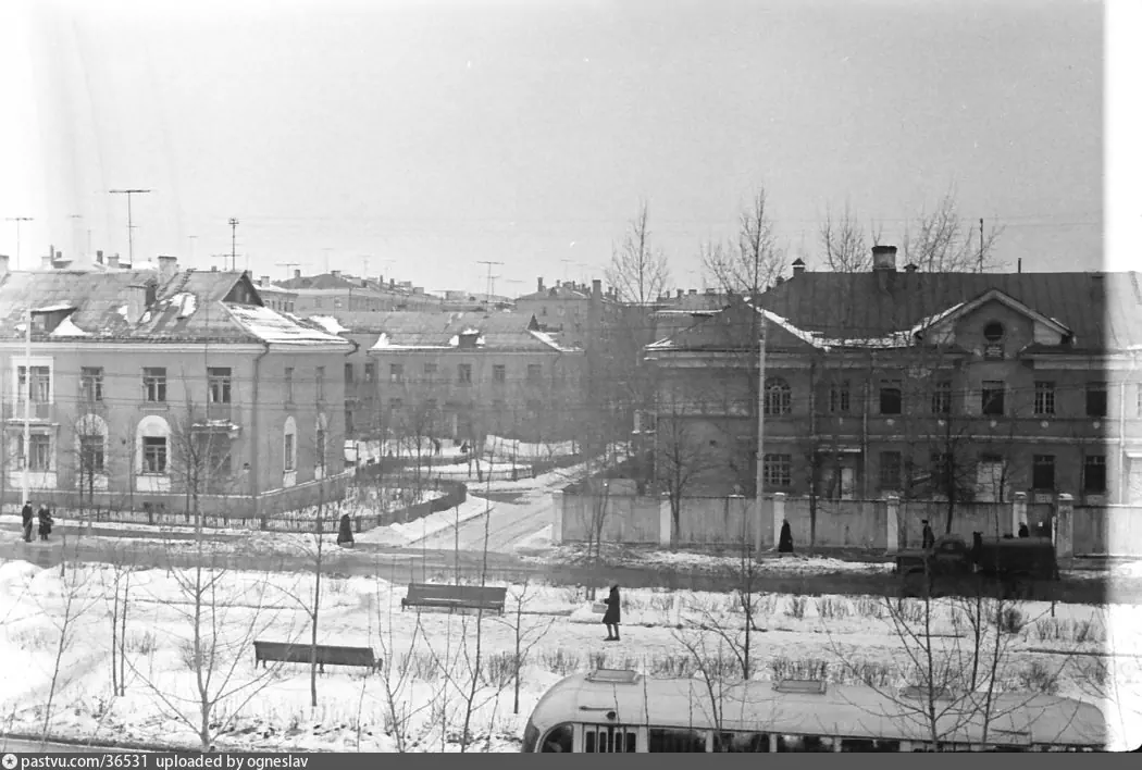 Рабочий поселок, 1965 г. Автор Василий Фоминых.