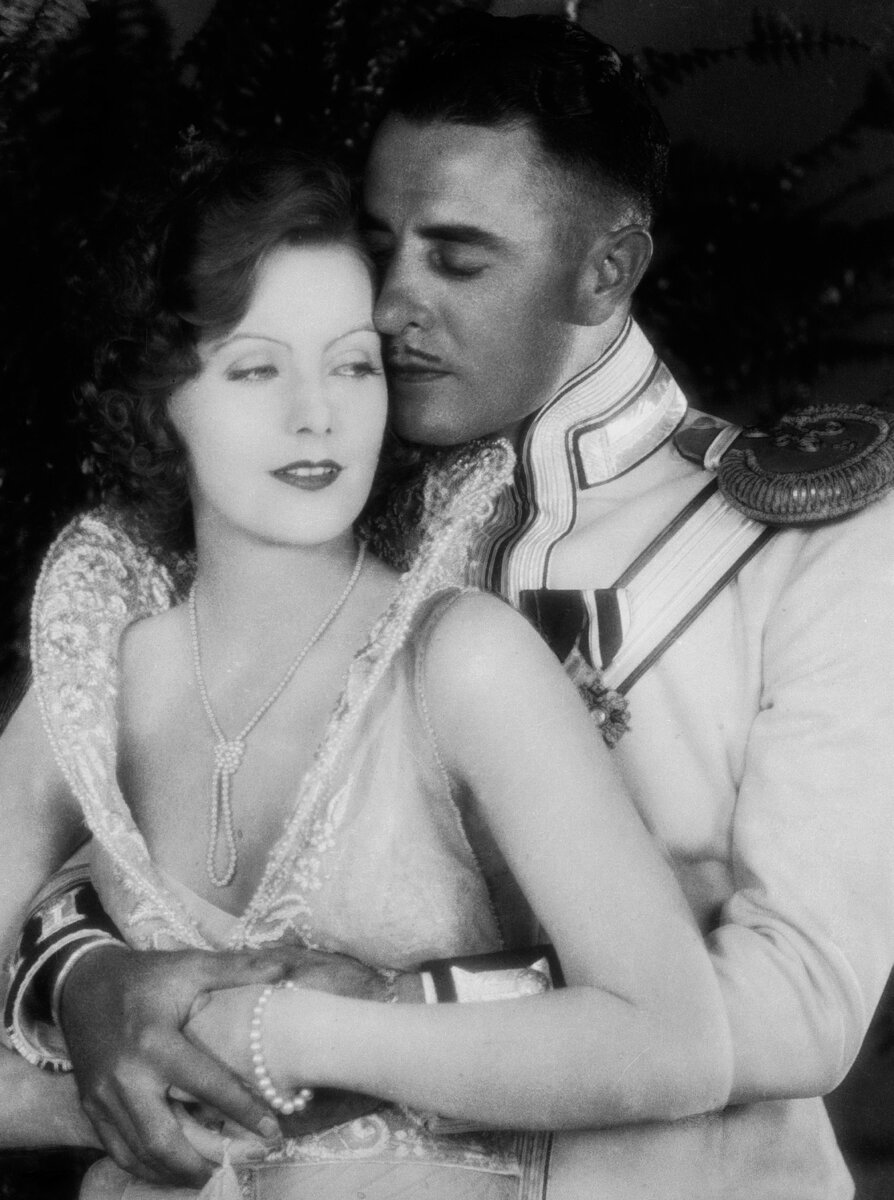    Грета Гарбо и Джон Гилберт в фильме «Любовь», Legion-Media