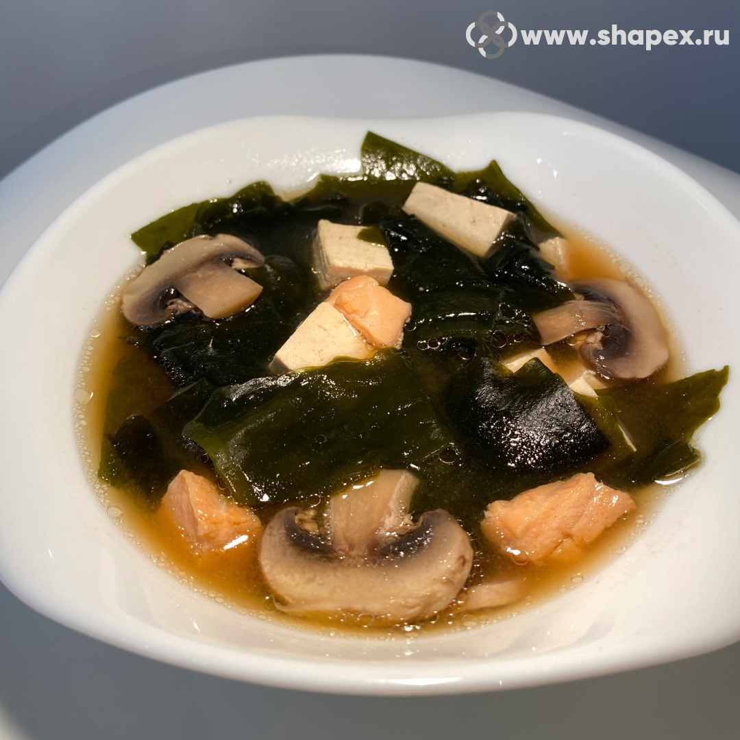 Мисо суп с рыбой и грибами 