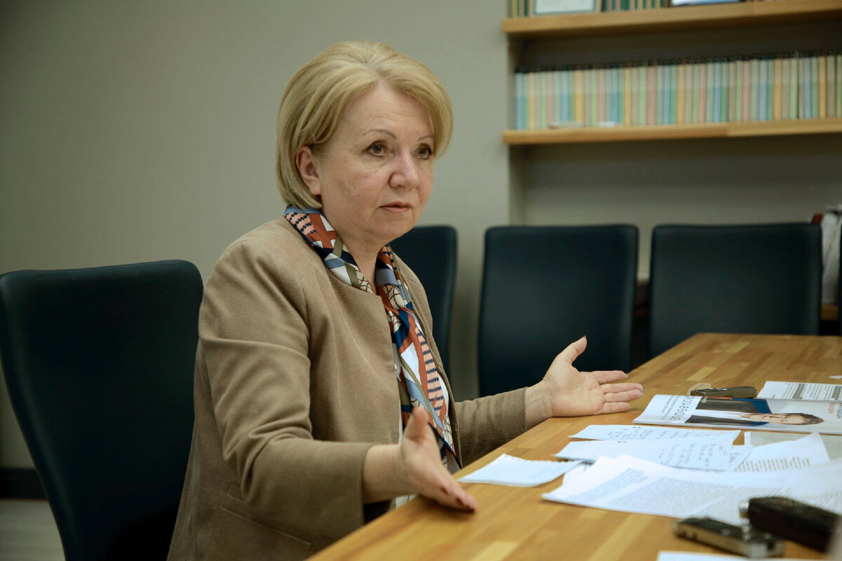 Эмилия Слабунова 
