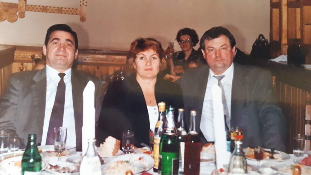 Сват с женой и другом. Красивые и счастливые.
