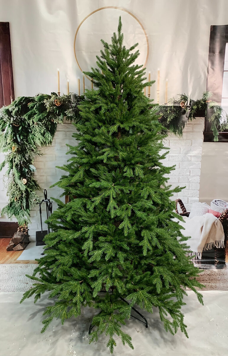 Искусственная ель Parma