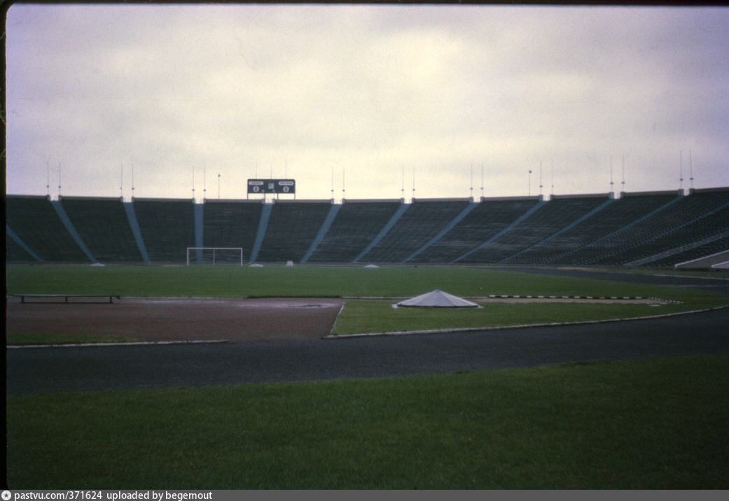 Стадион имени Кирова в 1967 году