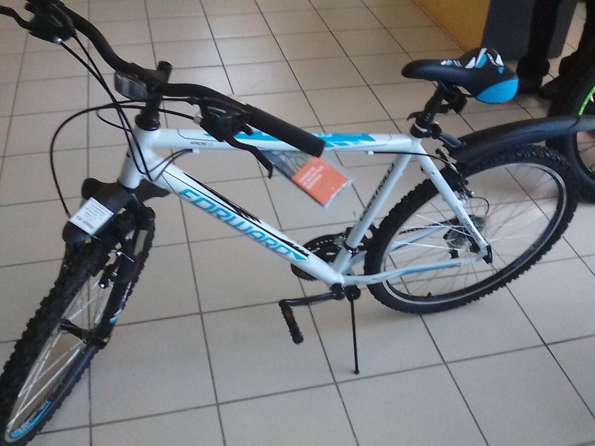 Вот какого красавца я присмотрел. Мне очень понравился, правда ему требуется регулировка.