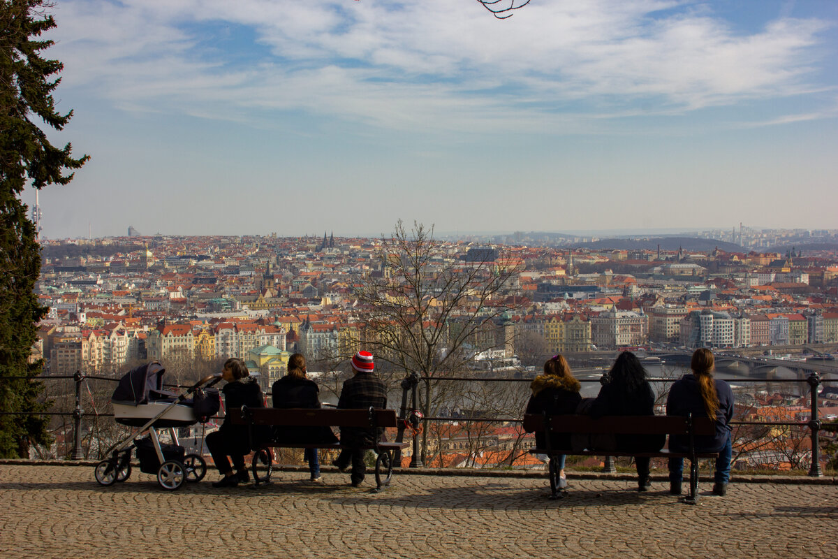 Прага в феврале. Красота! После наших минус 20 в приятные плюс 5!