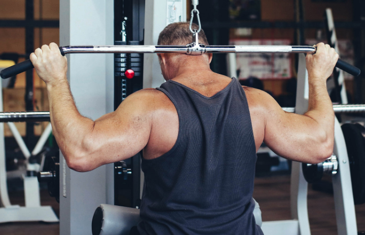 Тяга блока за голову