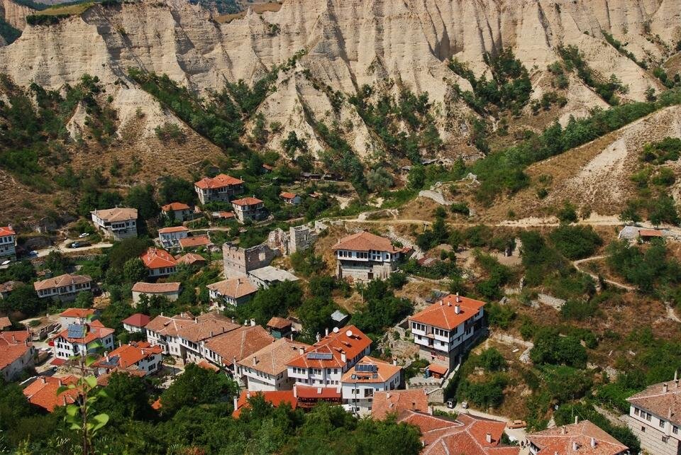 Фото с сайта - https://www.periscop.bg