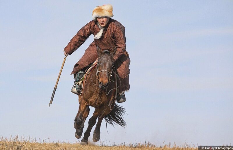 литература бурятии. татаро монгольский всадник. еравнинский район бурятия. сумбэр монголия. соревнования скачки в бурятии.