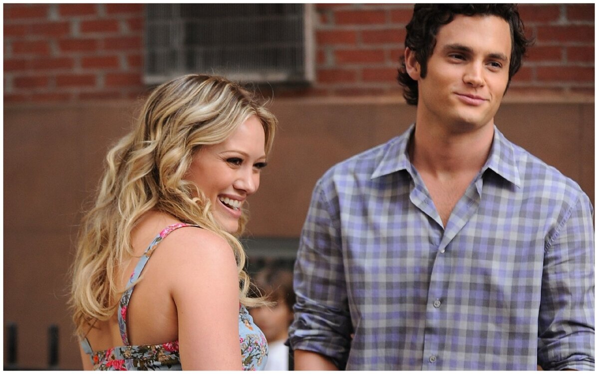 Фото из открытых источников. Хилари Дафф в сериале сплетница.