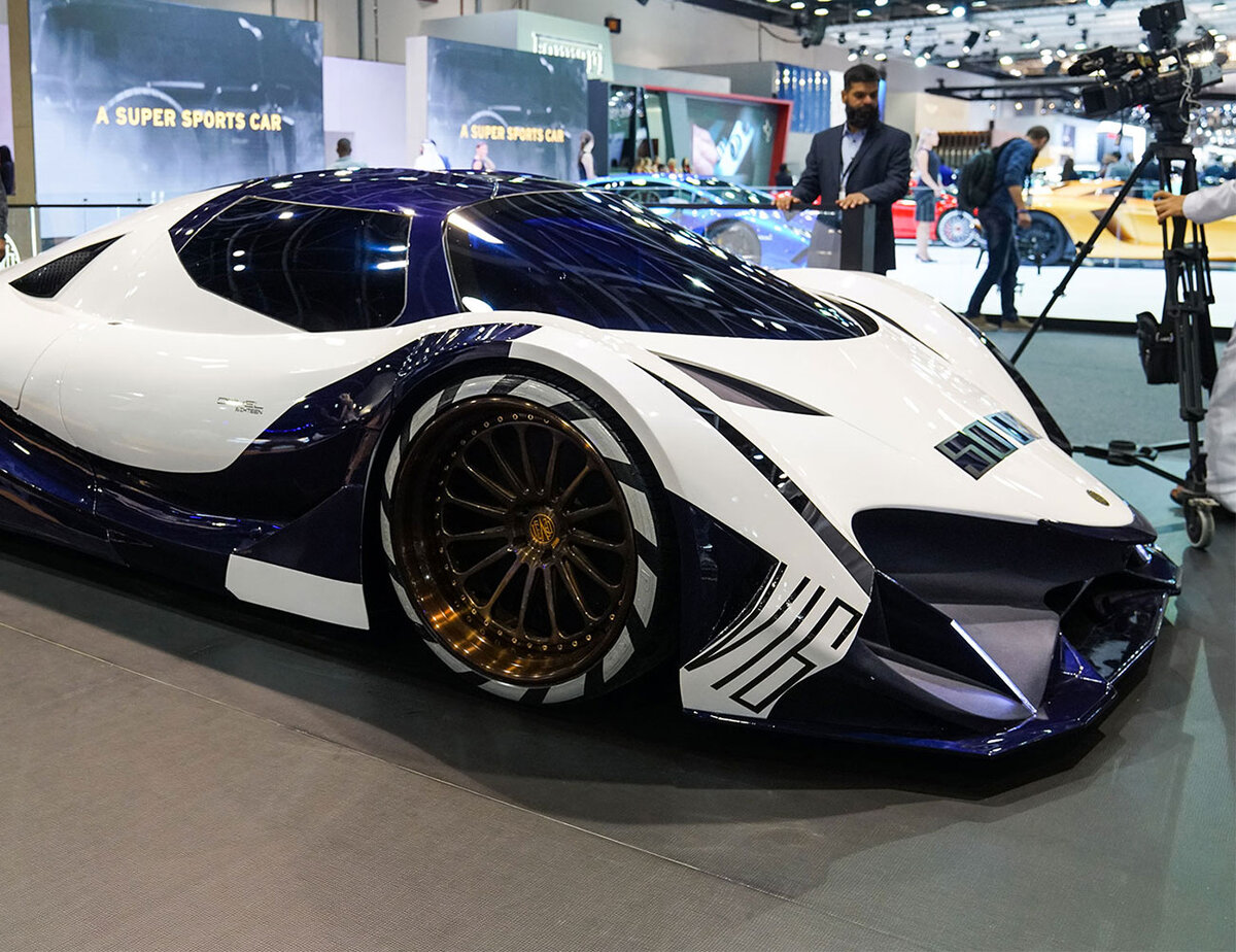 Devel Sixteen