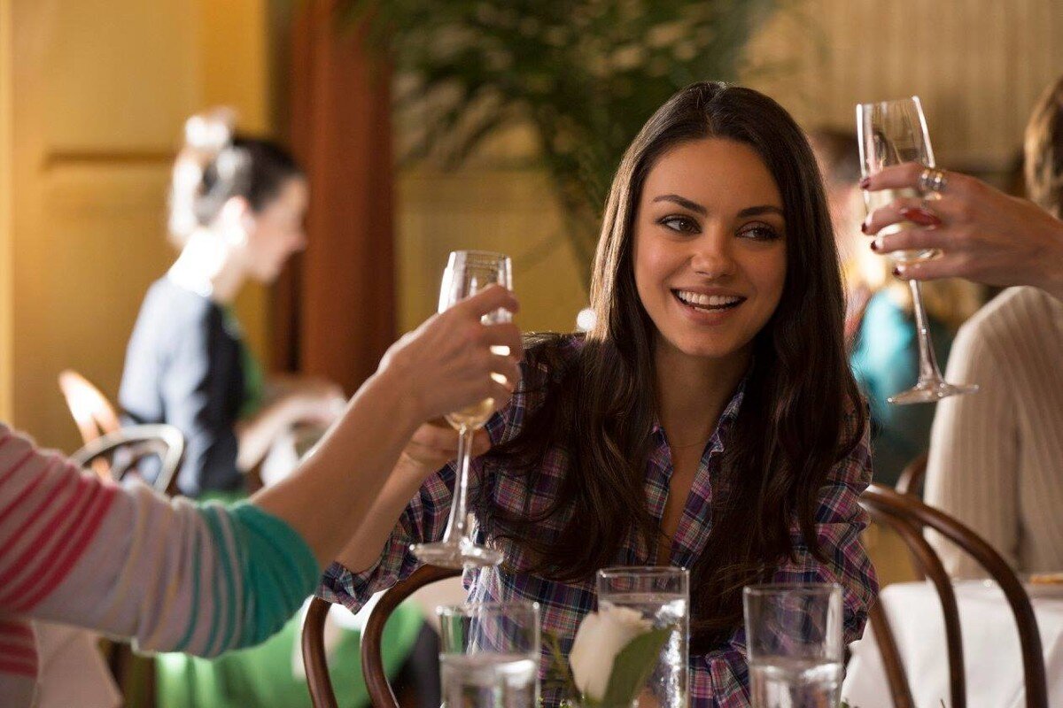 Кадр из фильма «Очень плохие мамочки» 