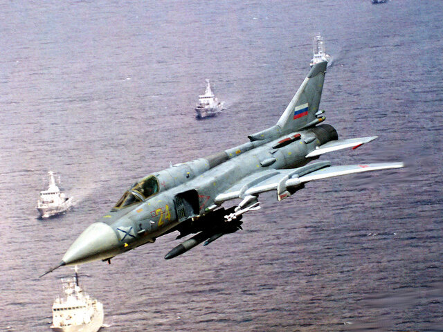 Су-18 Слесарь