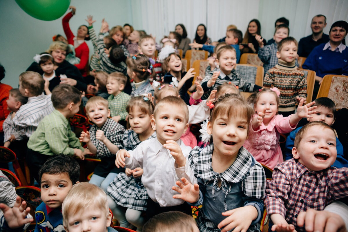 6 звезд российского кино которые выросли в детском доме. | Кинолайт | Дзен